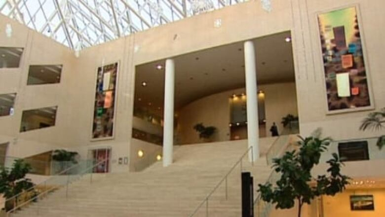 A task force looking into the body rub industry in Edmonton will present its report to city council Monday. (CBC)