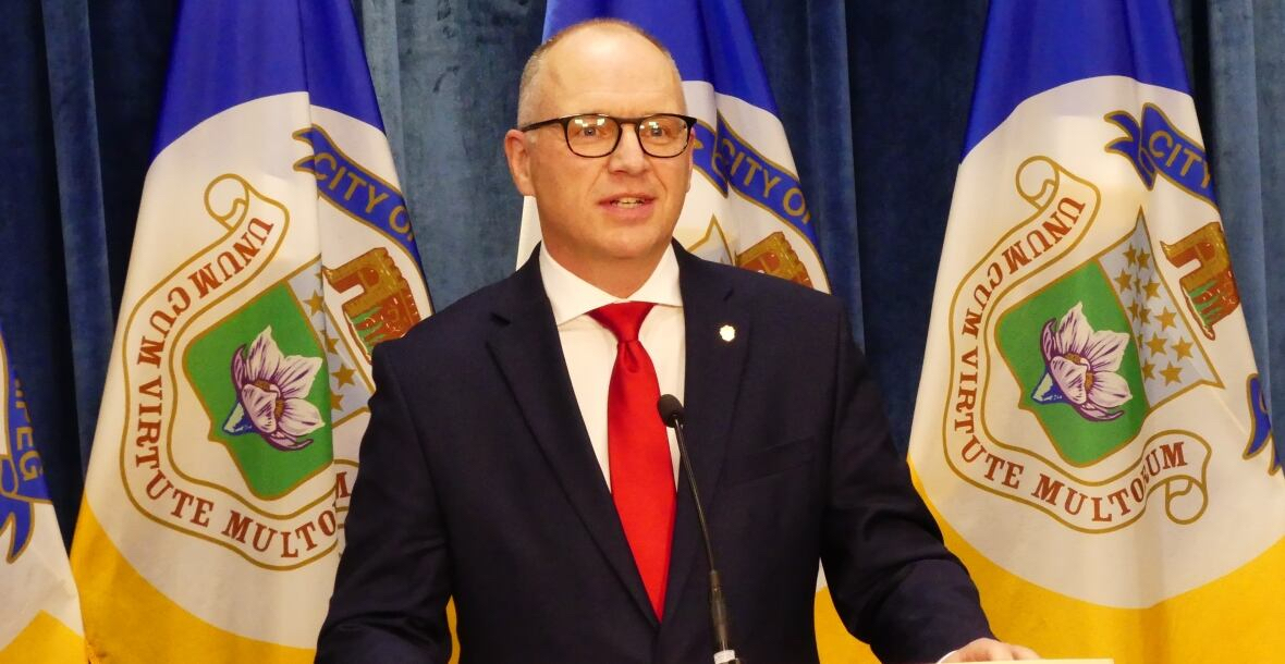 Winnipeg Coun. Scott Gillingham (St. James) says he will be voting in favour of the proposed changes to the bylaw...