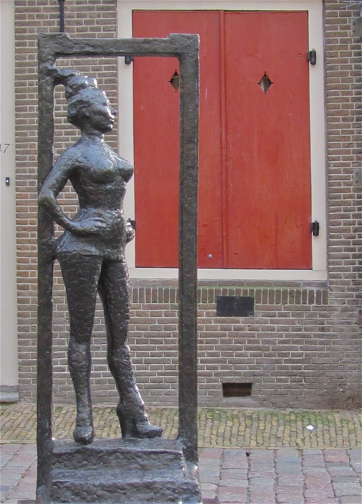 Belle. Photo credit: Daniel Wolf/Panoramio