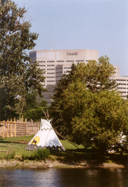 Parliament Hill, June 2001 009